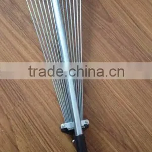 15 Teeth Telescope Handle Steel Garden Rake thumbnail-3