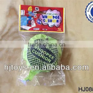 10.5CM Whoopee Cushion With Keychain thumbnail-1