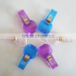 Plastic Clips thumbnail-1