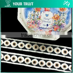Silver Or Gold 10MM White Polyester Lace Metal Grommet Eyelet Trimming thumbnail-2