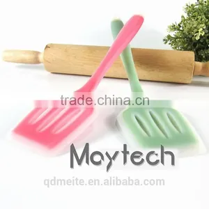 OEM Factory Direct Sell Eco-friendly Silicone Shovel thumbnail-3