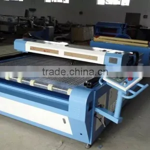 China Donglian Fabric and Acrylic Engraving Hobby Laser Cutting Machine thumbnail-5