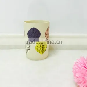 Leaf and Flower Printed Plastic Cup for Bathroom thumbnail-4