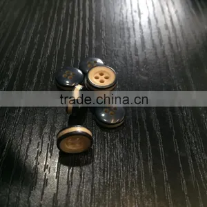 Good Quality Custom Shirt Button thumbnail-4