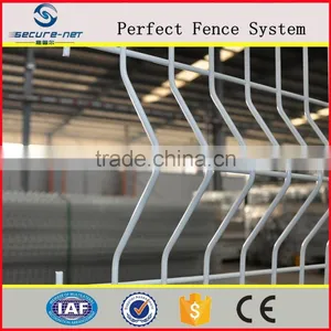 2016 Hot Sale Cheap 3D Fold Galvanaized Field Fence thumbnail-6