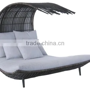 Daybed thumbnail-2
