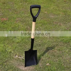 Hot Sale D Shape Agricultural Mini Wood Handle Garden Shovel thumbnail-4
