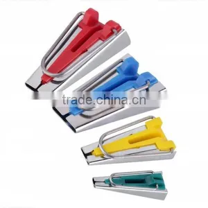 Bias Tape Makers Set Kit Binder Binding Snap on Foot Sewing Quilting Tools+AWL thumbnail-2