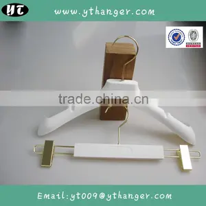 HA7002 Hot Sale Fashionable Plastic Top Hanger and Pants Hanger thumbnail-1