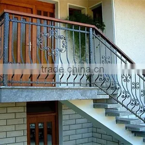 Indoor Steel And Wood Staircase Steel Railing thumbnail-1
