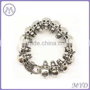 High Quality Stainless Steel Chain Bracelet With Skull thumbnail-6