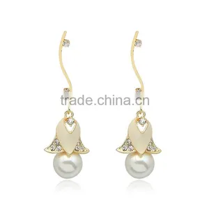 Bridal Wedding Golden Crystal Pearl Flower Drop Dangle Earrings thumbnail-2