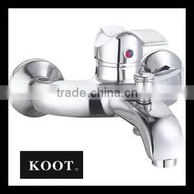 Classic Bathroom Faucet thumbnail-1