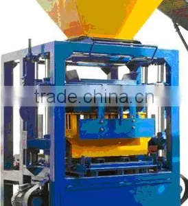 QT4-26 Concrete Block Making Machine thumbnail-2