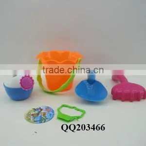 Plastic Toy Sand Beach Play Set thumbnail-1