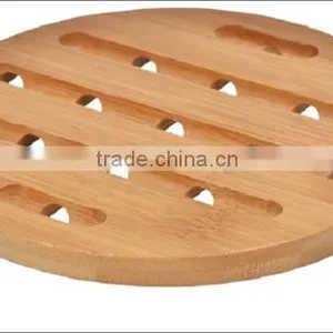 Bamboo Coaster Set thumbnail-4