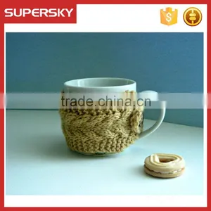 V-69 High Quality Fashion Creative Ceramic Mug / Sweater Ceramic Mug thumbnail-1