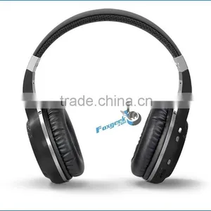 Wireless Stereo Earphone Sports and Handsfree Earphone Hight Quqality and Cheap Price thumbnail-5