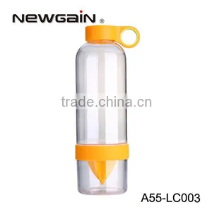 Hot Sale,PP+PC Juicer Bottle.Lemon Cup.Juice Citrus Fruit Squeezer Infuser Orange Lemon Lime Press Juicer Bottle Zinger thumbnail-3