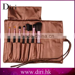 Good Quality 7pcs/set Pro Makeup Brush Set Cosmetic Beauty Brushes Kits With Makeup Bag thumbnail-5