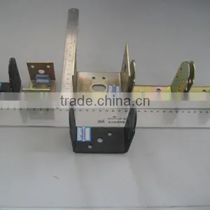 Metal Stamping Mounting Corner Bracket thumbnail-1