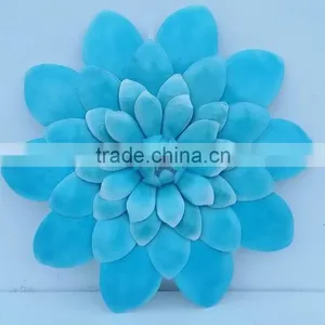 Wrought Iron Flower Wall Decor thumbnail-1