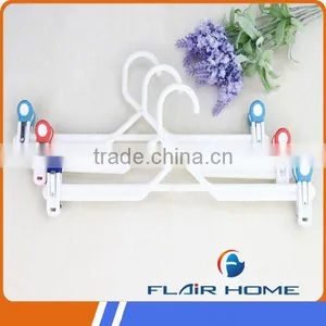Colorful Good Quality Plastic Hanger for Sock thumbnail-1