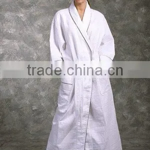 Hotel Waffle Bathrobe thumbnail-4