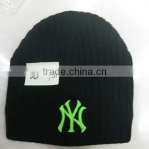 Wholesale Beanie Winter Hat Knitted Hat thumbnail-1