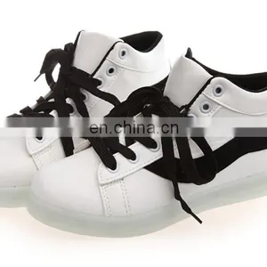 Hot Sale Mens Womens Nigh Club Simulation Couple Light Up LED Shoes Sneakers thumbnail-3