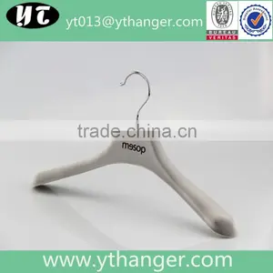 CY-607 Bulk Coat Grey Color Velvet Plastic Hanger Flocking Plastic Hanger With Non-slip thumbnail-2