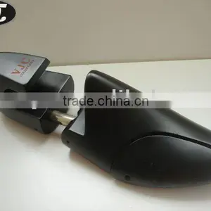 BLACK WOODEN SHOE TREES thumbnail-1