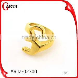 Fashion Jewelry 2016 Latest Gold Stainless Steel Rings thumbnail-1
