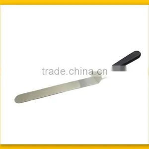 Long Flexible Stainless Steel Cake Spatula thumbnail-1