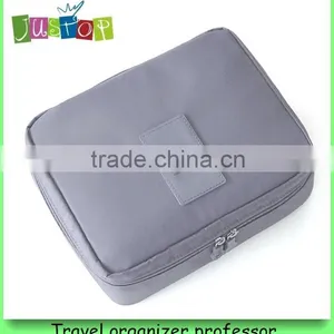 Newest Ployster Cosmetic Bag thumbnail-1