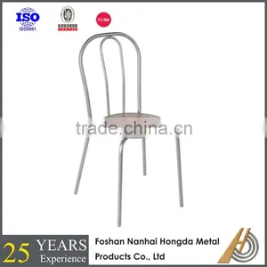Wooden Round Dinner Table thumbnail-4