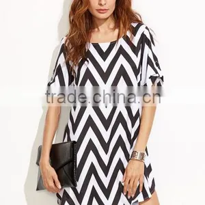 Black And White Chevron Print Shift Dress With High Quality thumbnail-1