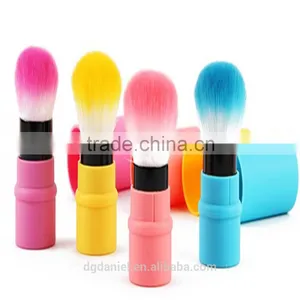 DANIWER Professional Makeup Retractable Brushes thumbnail-3