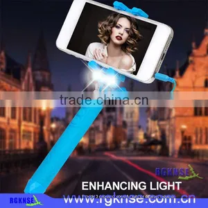 Christmas Gifts Selfie Monopod Flash Selfie Stick With Bluetooth Shutter thumbnail-1
