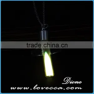 Luminous Glass Anchor Necklace Jewelry Cheap Jewelry Glow in the Dark thumbnail-3