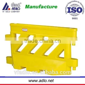 Water Filled PE Road Barrier Traffic Barrier Road Block thumbnail-2