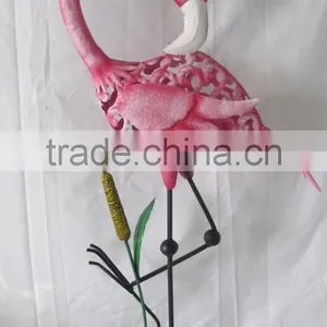 Metal Pink Flamingo Garden Ornaments Home Decoration Handmade Craft From Waste Material thumbnail-4