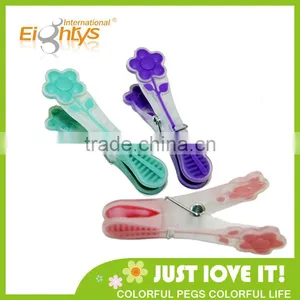 Laundry Products Houseware TPR Material Soft Grip Clothes Clip thumbnail-2