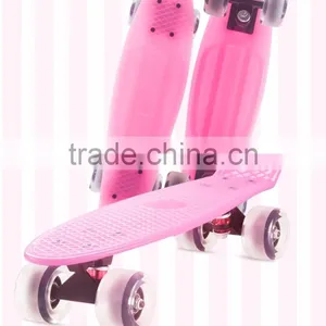 HSCW19 Jelly Color 22'' Mini LED Plastic Fish Skateboard With Flash Wheel for Kids thumbnail-1