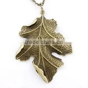 Fashion Leaves Pendant Necklace,metal Alloy,fashion Jewelry thumbnail-1