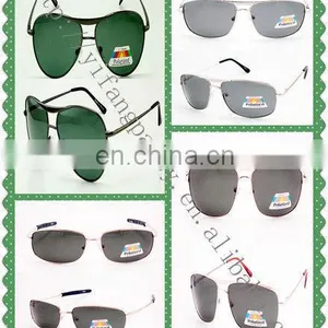 Popular / Classic Polarized Metal Aviator Sunglasses thumbnail-1