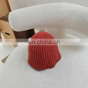Japanese Niche Knitting Bucket Hat Female Solid Color Casual Wild Fisherman Hat Korean Version of the Autumn and Winter thumbnail-5