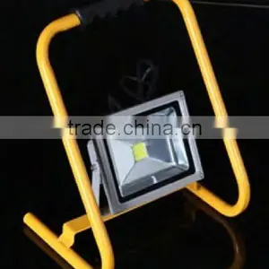 50W Led Floodlight With Holder thumbnail-1