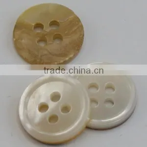 White M.O.P. Shell 4-hole Button thumbnail-3