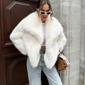 Fashionable Solid Color Collared Short Faux Fur Coat for Elegant Winter Commuter Look thumbnail-3